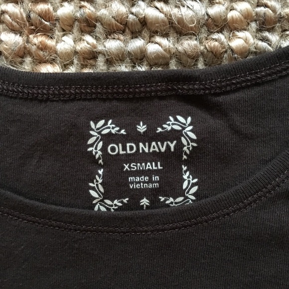 BUNDLE OF 2 OLD NAVY LONG-SLEEVE COTTON TOPS - Picture 5 of 5